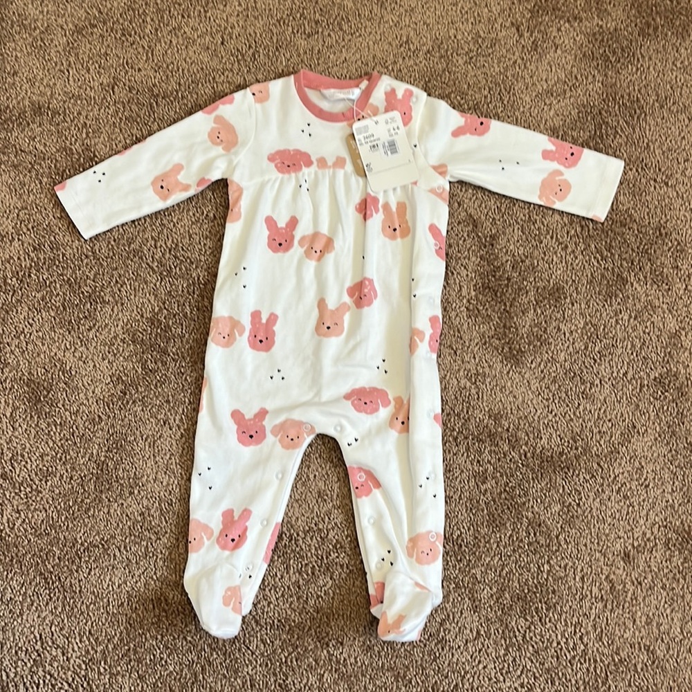 FOOTIES 🐰🐶💖 - Picture 2 of 6